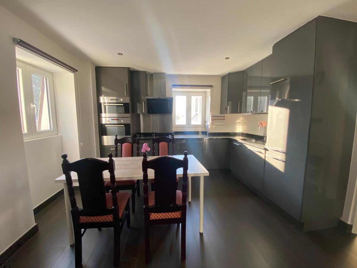 Today Appartement Famille Chippis Luaran gambar