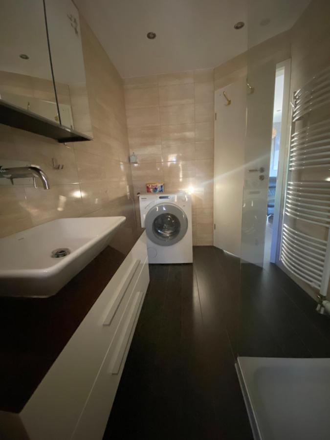 Today Appartement Famille Chippis Luaran gambar